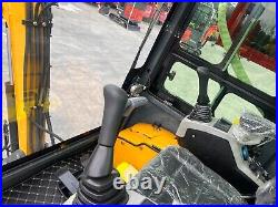 AGT Hydraulic Mini Excavator Digger RATO Gas Engine with Air Conditioner&Cab