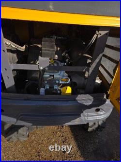 AGT MX21R Mini Excavator AGT MX21R Mini Excavator