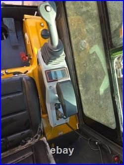 AGT MX21R Mini Excavator AGT MX21R Mini Excavator