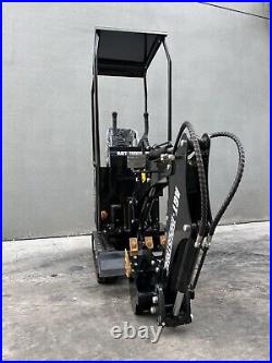 AGT Mini Excavator RATO Engine Gasoline Digger Tracked Crawler Hydraulic System