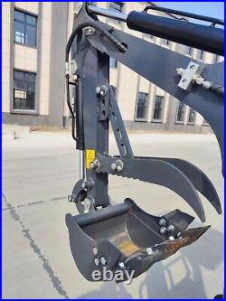 AGT New Arrival Micro Dig B&S with Thumb Clip L12 Mini Excavator Digger