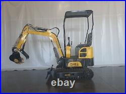 AGT QH12 1 Ton Mini Excavator Briggs & Stratton Engine 13.5 HP Gas EPA Certified