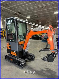 AGT QH13R 1-ton Hydraulic Mini Excavator Digger 13.5HP RATO Gas Engine With Cab