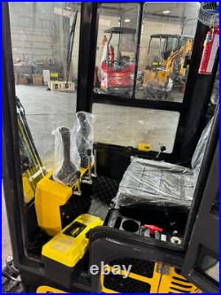 AGT QH13R Hydraulic Mini Excavator Crawler Digger RATO Gas Engine EPA With Cab