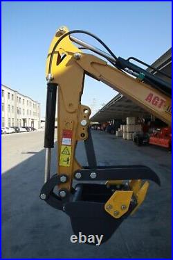 Agrotk 13.5HP Mini Excavator B&S Engine Gas Digger Tracked Crawler withThumb Clamp