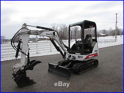 BOBCAT 328D MINI EXCAVATOR / ONLY 1985 HOURS / NEW HD HYDRAULIC THUMB / N R