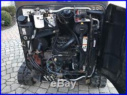 BOBCAT Compact Excavator Model 324 only 300 hours excellent condition
