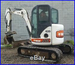 Bobcat 435 Mini Excavator loaded Heat/ac Thumb blade Radio
