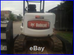 Bobcat mini excavator