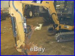 CAT 301.8 FULL CAB HYDR THUMB REMOTES FRONT BLADE 21OO HRS IN PA