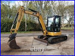 CAT 304C CR Excavator £16,950+ Vat Q Hitch, 3 buckets, Zero Swing