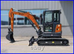 CFG 40UF 4-Ton Mini Excavator Digger 25HP Kubota Diesel Engine withHydraulic Thumb