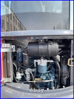 CFG 40UF 4-Ton Mini Excavator Digger 25HP Kubota Diesel Engine withHydraulic Thumb