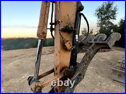 Case CX80 Excavator, thumb and 2 buckets, great condition, optional hydraulics