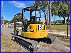 Caterpillar 305.5 E2 Cr Mini Excavator With Thumb