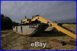 Caterpillar 320 Pantoon Excavator recently replaces tracks