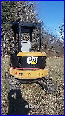 Caterpillar CAT 303 cr Mini Excavator NO RESERVE