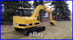 Caterpillar cat E70b excavator with thumb