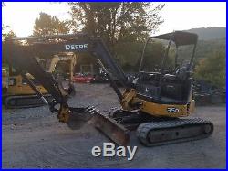 Deere 35d Excavator Hydraulic Thumb In Pa! We Ship Nationwide