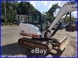 Excavator Bobcat 341, 2,025 hrs, 3 buckets