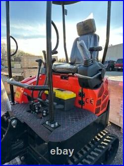 FREE SHIPPING 2024 2 Ton New Mini Excavator, KUBOTA D902 Diesel Engine 16 hp