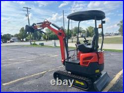 FREE SHIPPING 2025 2 Ton Mini Excavator, KUBOTA D902 16HP with FREE Grabber FREE SHIPPING 2025 2 Ton Mini Excavator, KUBOTA D902 16HP with FREE Grabber