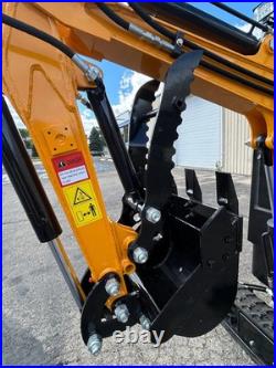 FREE SHIPPING Mini Excavator 1.15 Ton 13.5hp EPA ERTFD Engine BRIGGS & STRATTON FREE SHIPPING Mini Excavator 1.15 Ton 13.5hp EPA ERTFD Engine BRIGGS & STRATTON