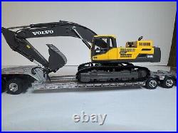 First Gear Truck Mack Granite Withvolvo E480D Tracked Excavator