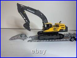 First Gear Truck Mack Granite Withvolvo E480D Tracked Excavator