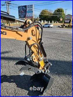 GroundHog KH14G-2 mini track excavator, Caterpillar, Takeuchi, Kubota