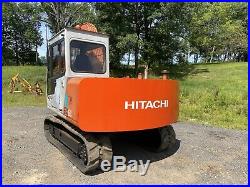 Hitachi EX60 Excavator
