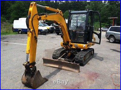 JCB 804 SUPER MINI EXCAVATOR ENCLOSED HEATED CAB PUSH BLADE 3RD VALVE 2900 HRS