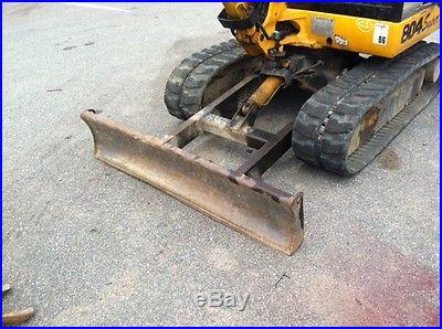 JCB 804 SUPER MINI EXCAVATOR ENCLOSED HEATED CAB PUSH BLADE 3RD VALVE 2900 HRS