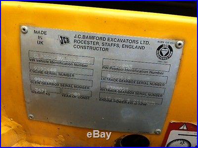 JCB 804 SUPER MINI EXCAVATOR ENCLOSED HEATED CAB PUSH BLADE 3RD VALVE 2900 HRS