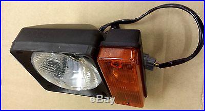 JCB PARTS 3CX HEADLAMP (PART NO 700/21100)