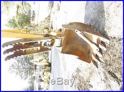 John Deere 120 Excavator with Thumb