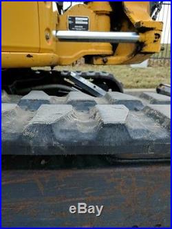 John Deere 2011 50D Excavator 2282 Hours Cab Heat/AC Track No Reserve