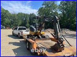 John Deere 27D Mini Excavator WithHydraulic Thumb