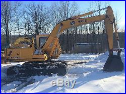 John Deere 490D Hydraulic Excavator