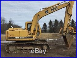 John Deere 490E hydraulic Excavator