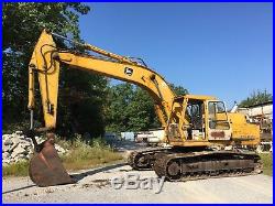 John Deere 790 Hydraulic Excavator