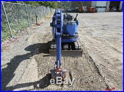 Komatsu PC08UU-1F Micro Mini Excavator Diesel Articulating Boom Rubber Tracks