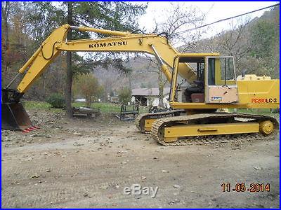 Komatsu PC200 LC-3 Excavator