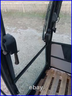 Kubota Kx080-4 Excavator, Mini Excavator Cab Assembly Part# Rd838-49000