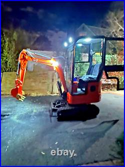 Mini Excavator 1 Ton 3ft Wide Digger 13.5HP Briggs & Stratton Engine Delivery