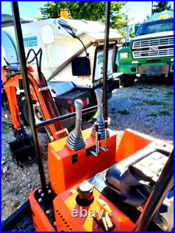 Mini Excavator, NEW, EPA, w 7 Attachments Auger&Hammer, Etc