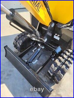 NEW AGT 1 ton Briggs & Stratton 13HP Mini Excavator Digger Kubota Bobcat Deere