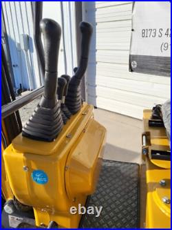 NEW AGT Industrial 1-ton MX12R 13.5HP Mini Excavator Digger