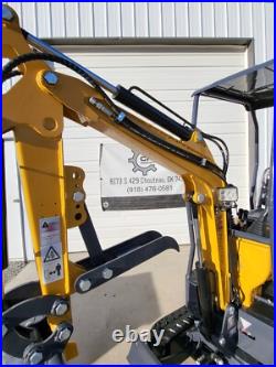 NEW AGT Industrial 1-ton MX12R 13.5HP Mini Excavator Digger