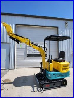 NEW Dig Master DM100 13.5HP RATO Gas Engine Mini Excavator Digger NEW Dig Master DM100 13.5HP RATO Gas Engine Mini Excavator Digger